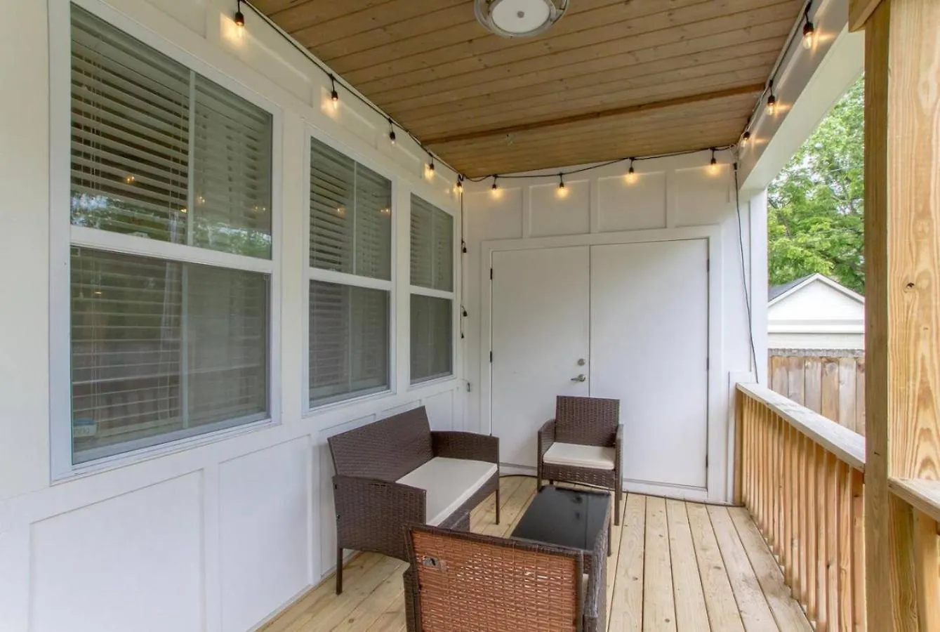 Holiday home Nashville Charmer The Nations Big Luxury Home